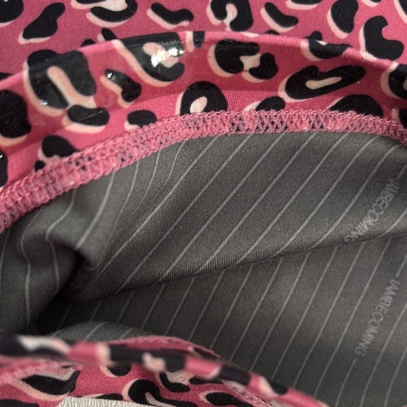 IAB Athletic Shorts Women’s Leopard Sz Large Pink Black Athleisure - Picture 4 of 8